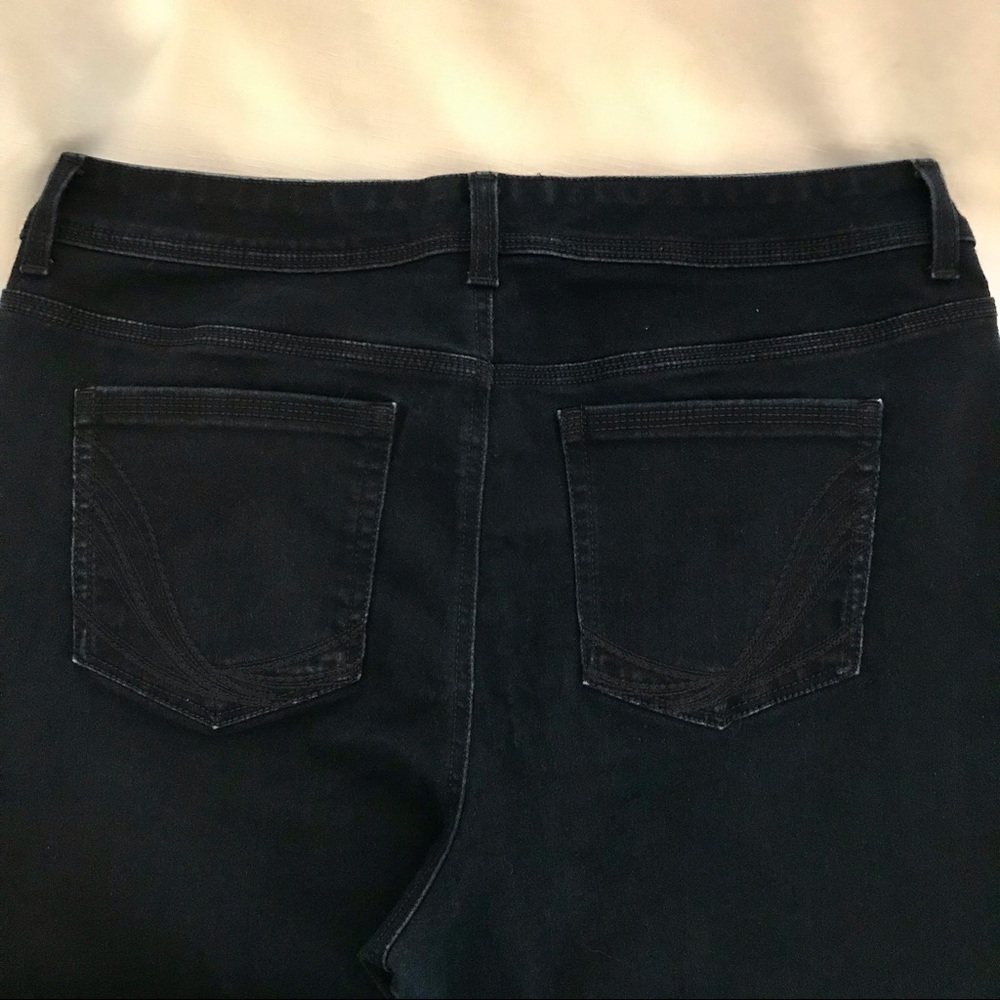 Jeans~ Straight Leg / Style & Co / Host Pick - Picture 8 of 13